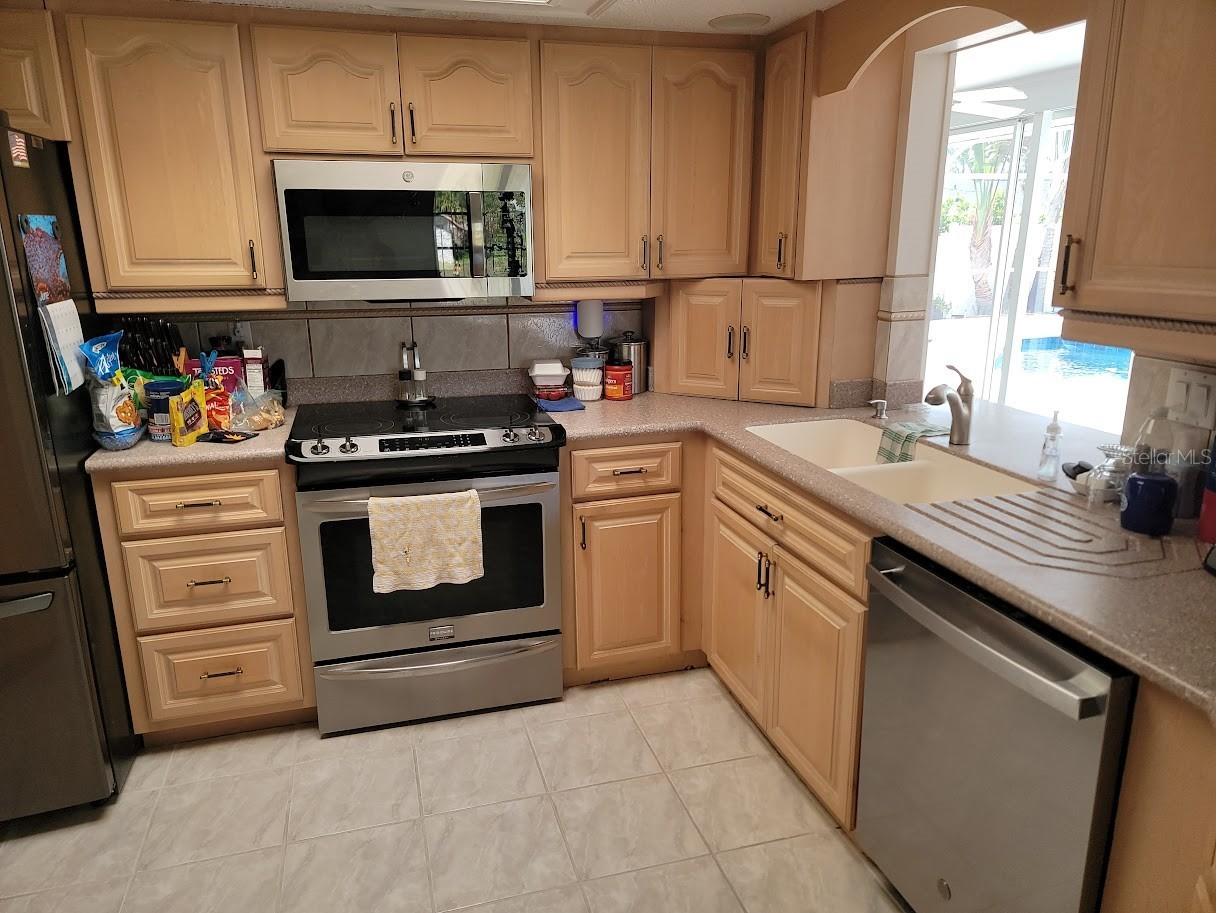 9438 Crugar Englewood FL 34224 A4697372 image9