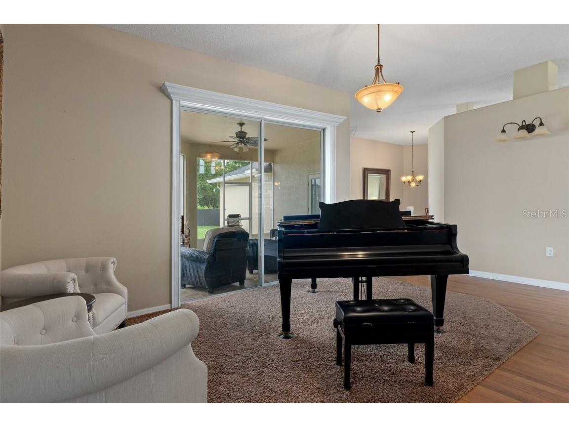 9438 Lorendale Circle Spring Hill FL 34608 W7877119 image8