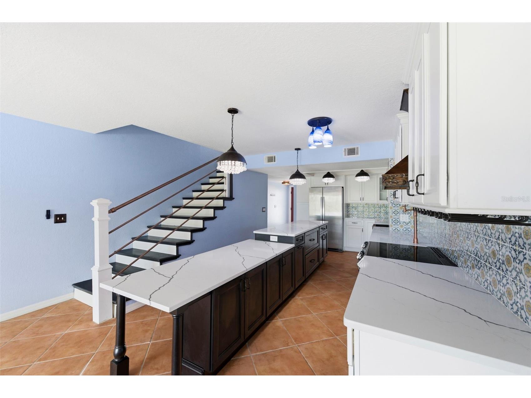 9438 Tara Cay Court #27 Seminole FL 33776 TB8497940 image10