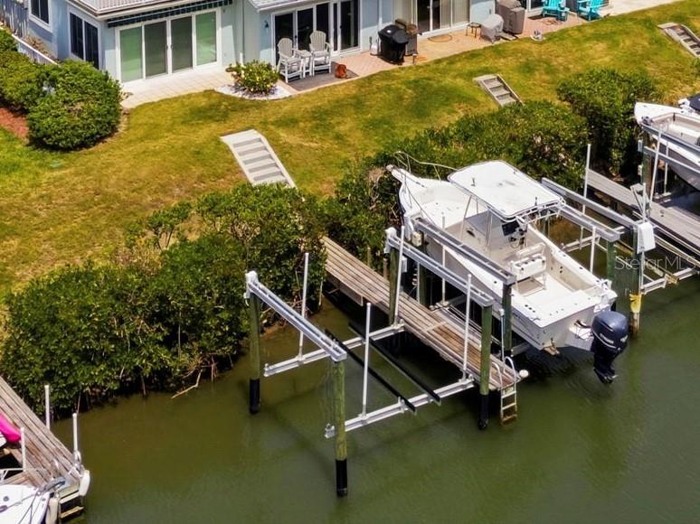 9438 Tara Cay Court #27 Seminole FL 33776 TB8497940 image39