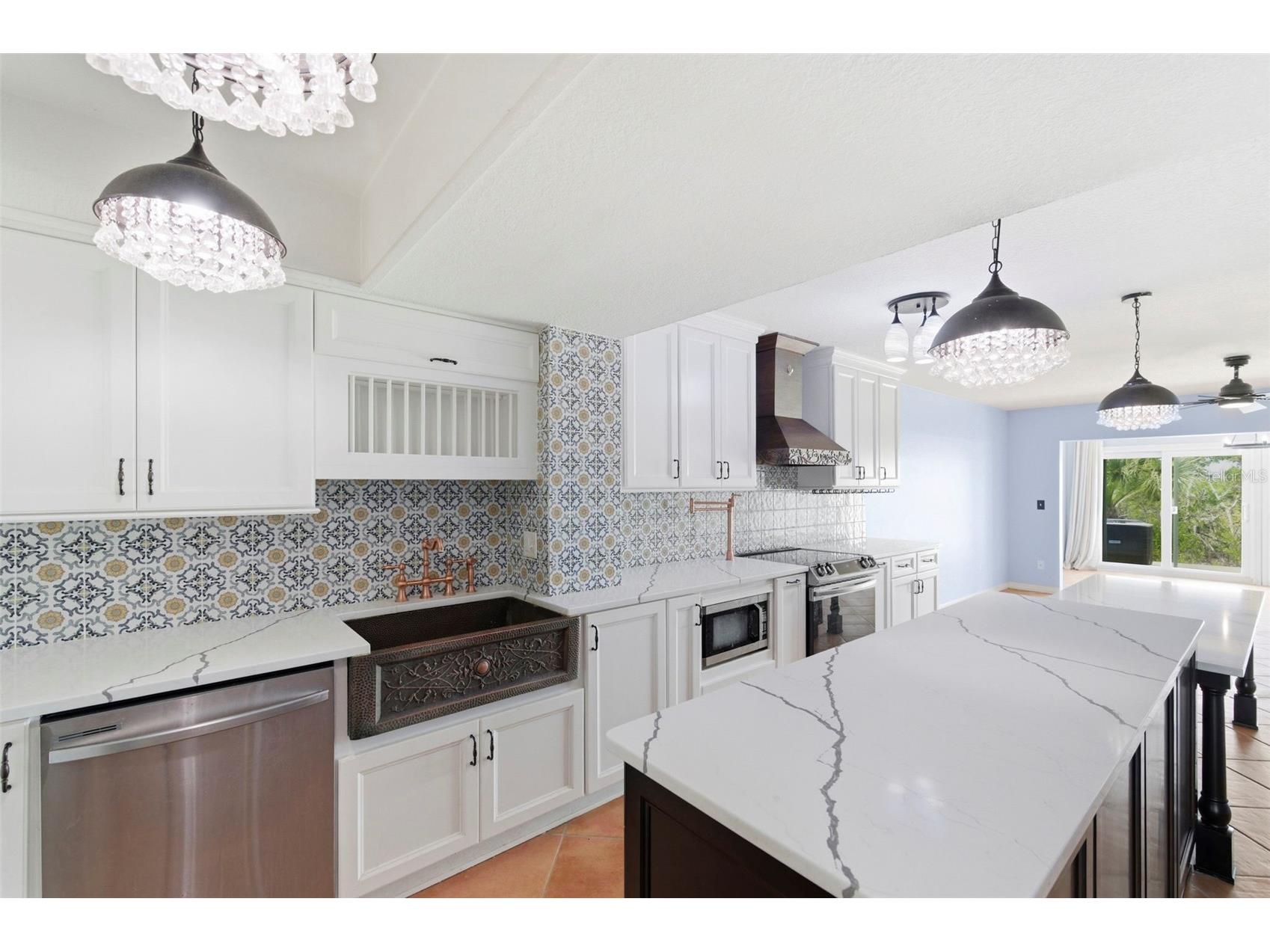 9438 Tara Cay Court #27 Seminole FL 33776 TB8497940 image8