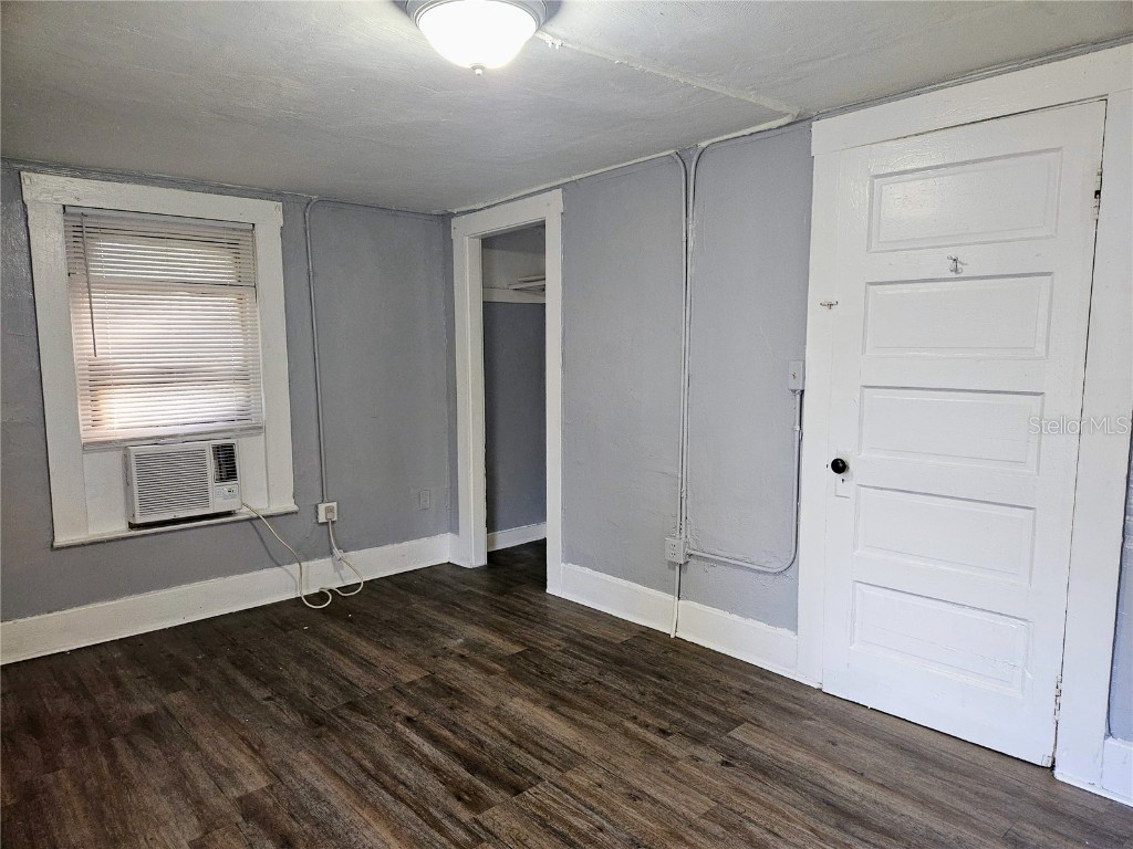 944 1/2 15th Avenue S #2 Saint Petersburg FL 33705 TB8413621 image10