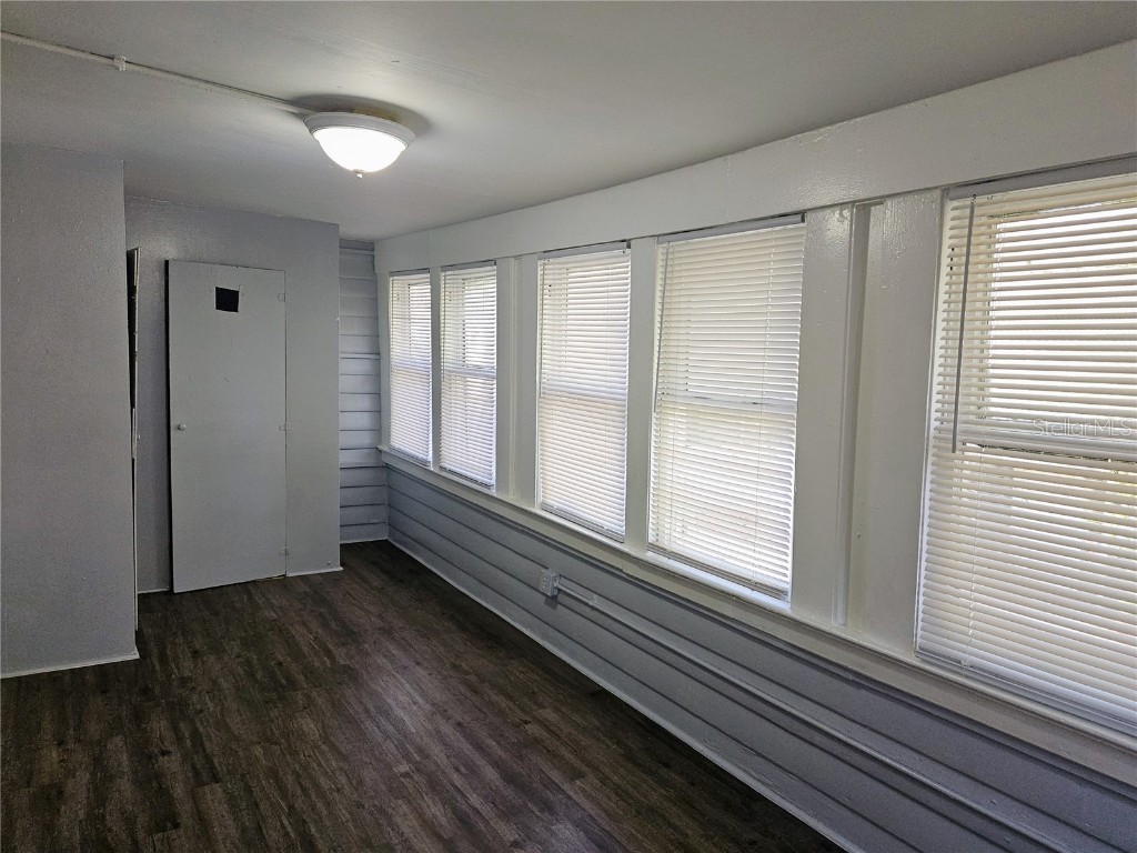 944 1/2 15th Avenue S #2 Saint Petersburg FL 33705 TB8413621 image13