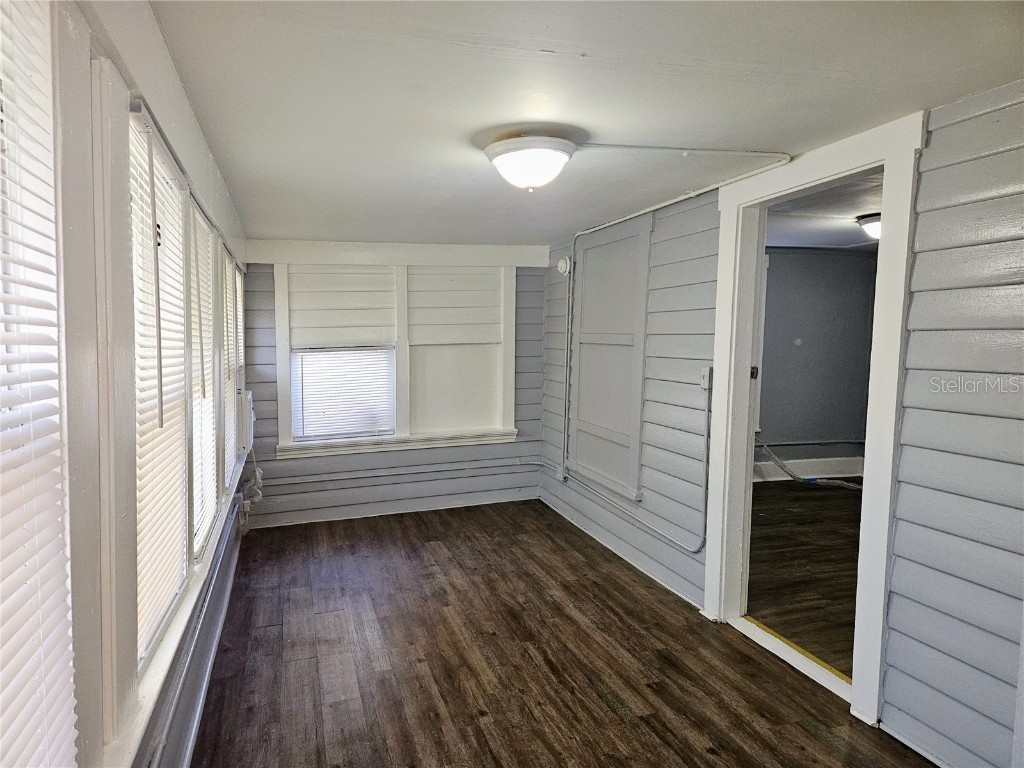 944 1/2 15th Avenue S #2 Saint Petersburg FL 33705 TB8413621 image15