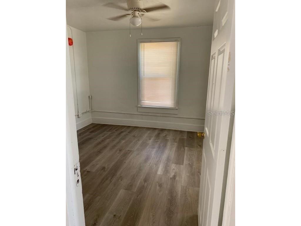 944 15th Avenue S Saint Petersburg FL 33705 TB8367634 image17