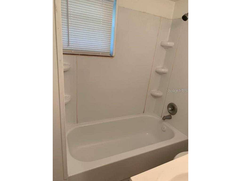 944 15th Avenue S Saint Petersburg FL 33705 TB8368438 image16