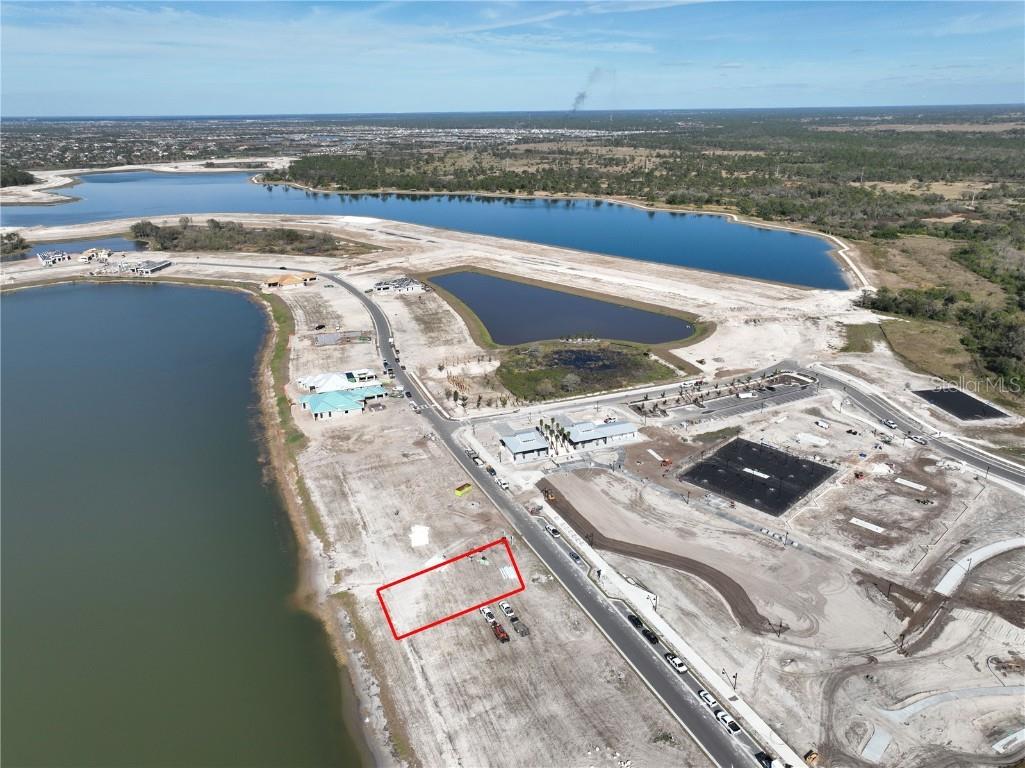 944 Blue Shell Sarasota FL 34240 J985991 image1