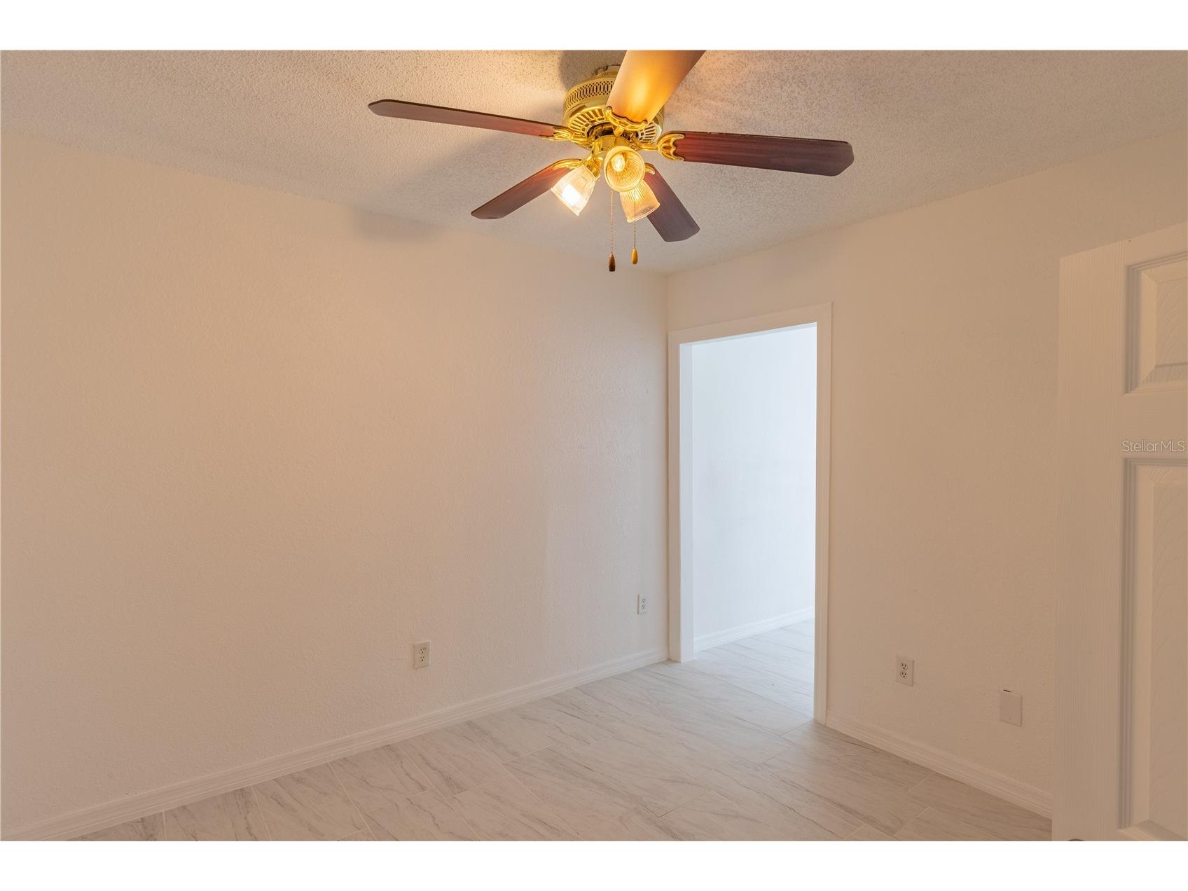 944 Bruce Avenue Clearwater Beach FL 33767 TB8465912 image15