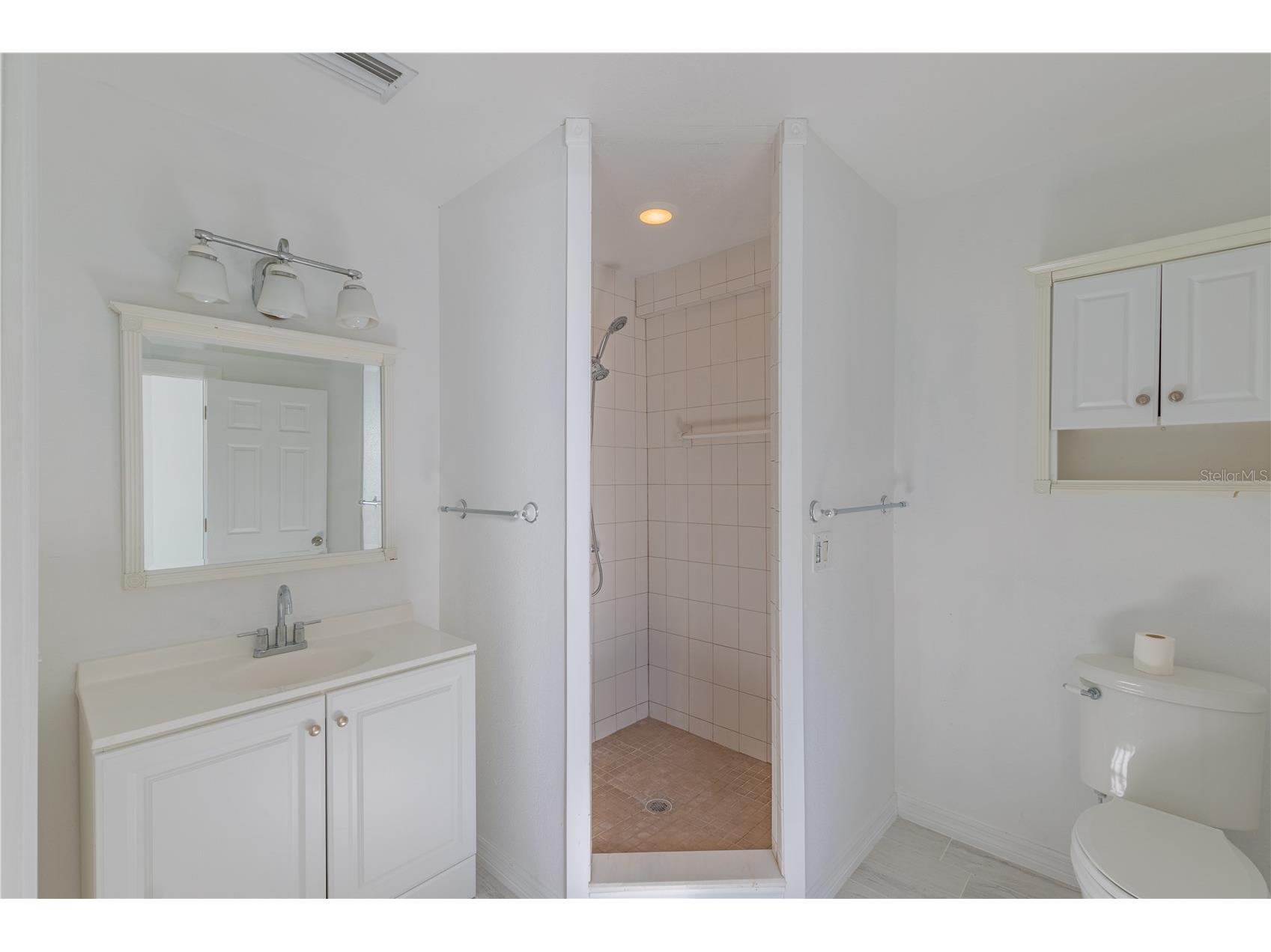 944 Bruce Avenue Clearwater Beach FL 33767 TB8465912 image19