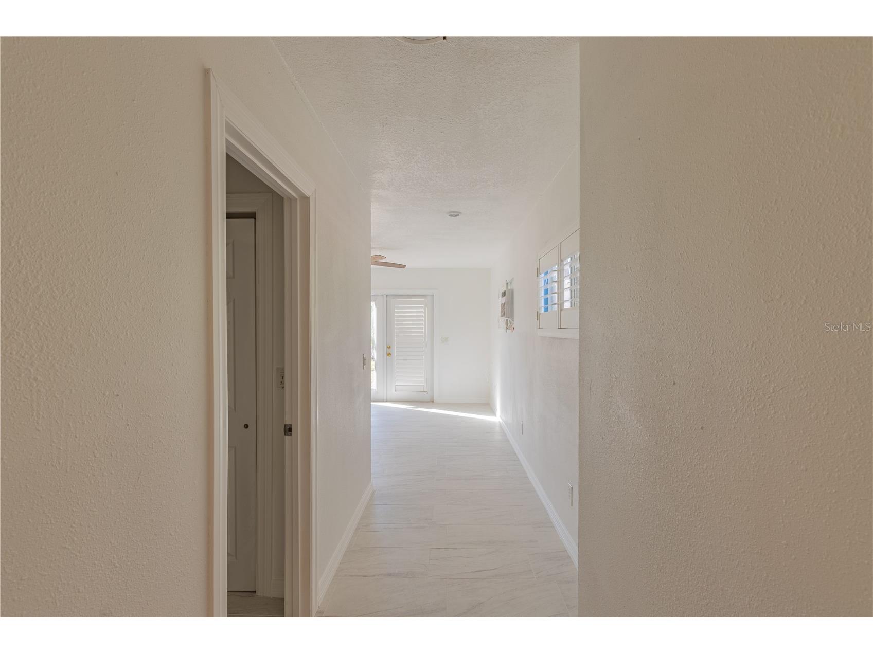 944 Bruce Avenue Clearwater Beach FL 33767 TB8465912 image26