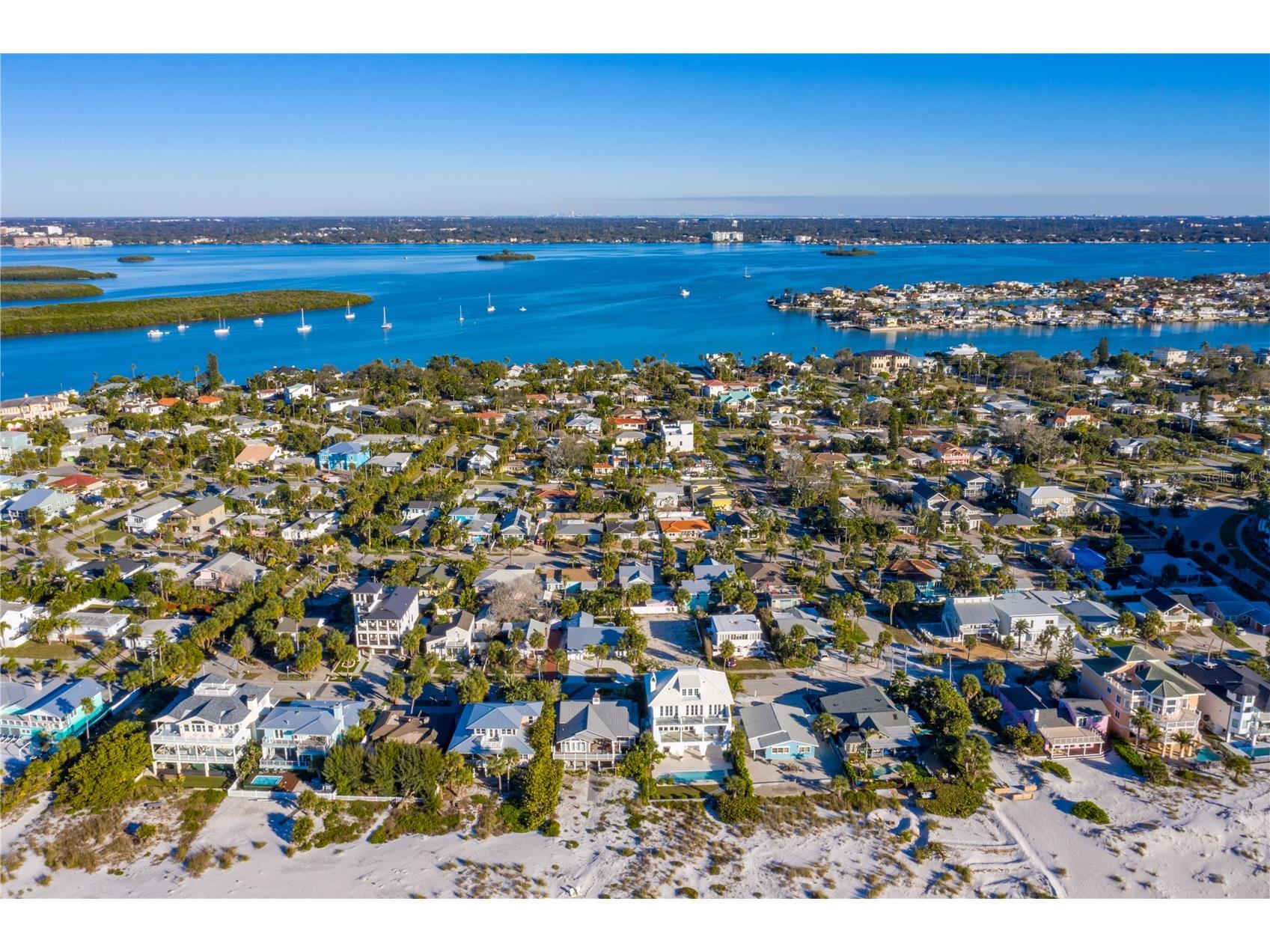 944 Bruce Avenue Clearwater Beach FL 33767 TB8465912 image76