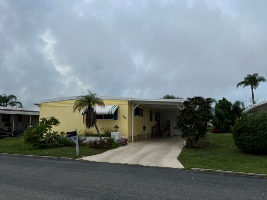 944 Cortina Boulevard Venice FL 34285 N6129004 image1