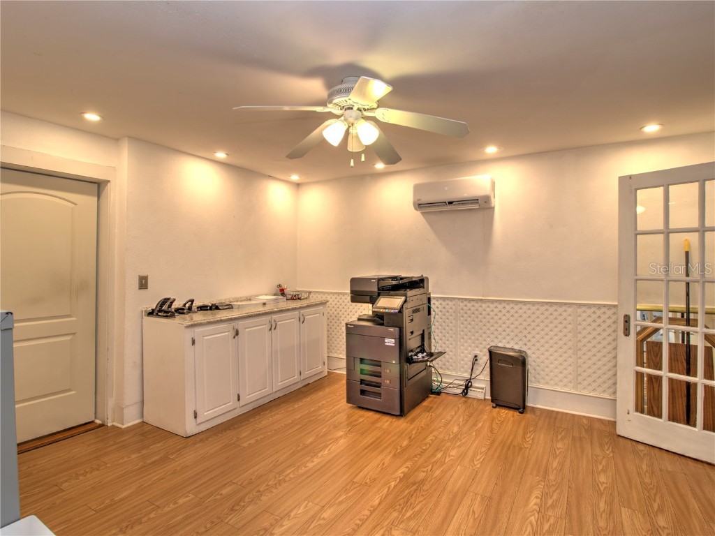 944 E Silver Springs Boulevard Ocala FL 34470 OM702846 image14