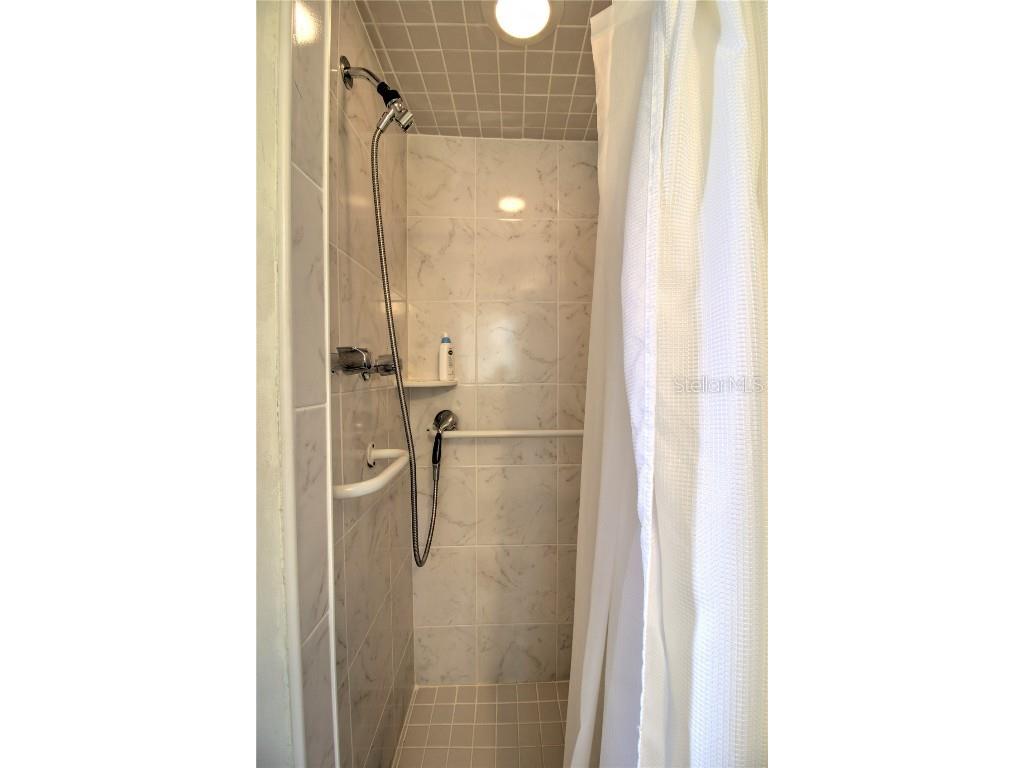 944 E Silver Springs Boulevard Ocala FL 34470 OM702846 image28