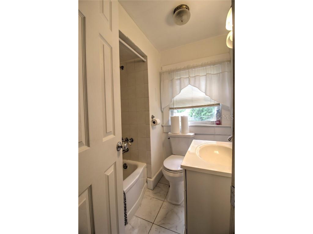 944 E Silver Springs Boulevard Ocala FL 34470 OM702846 image34