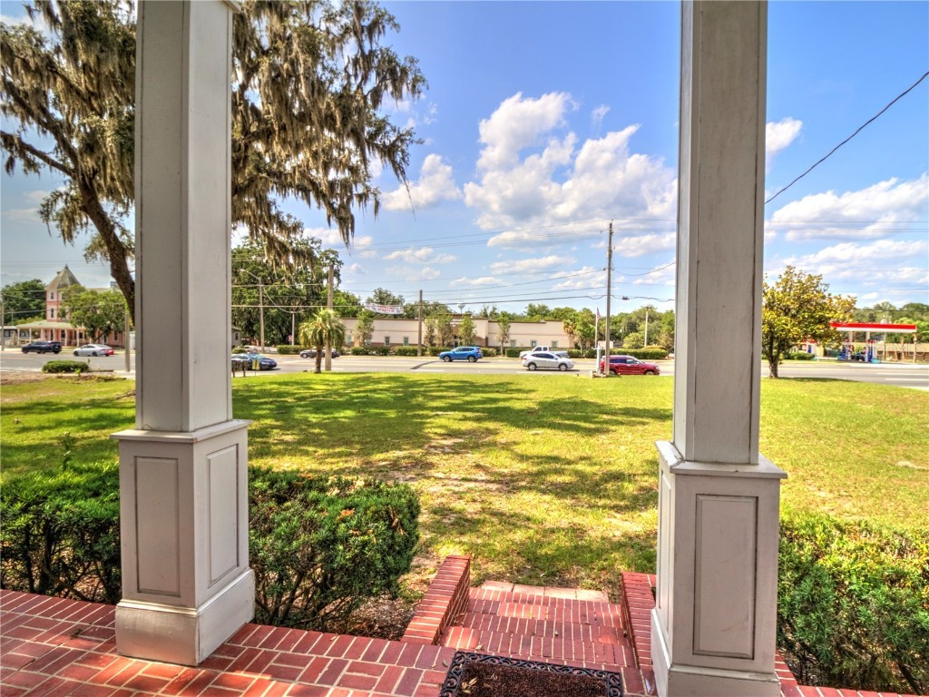 944 E Silver Springs Boulevard Ocala FL 34470 OM702846 image5