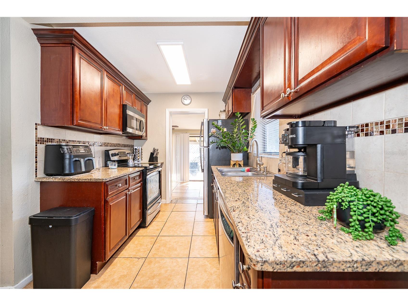 944 Halstead Street Deltona FL 32725 S5140866 image15