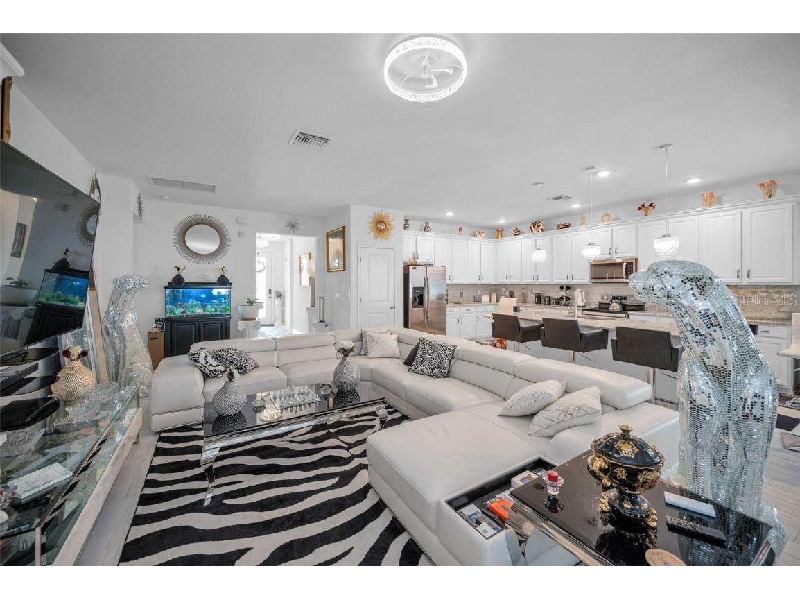 944 Old Windsor Way Spring Hill FL 34609 TB8432397 image11