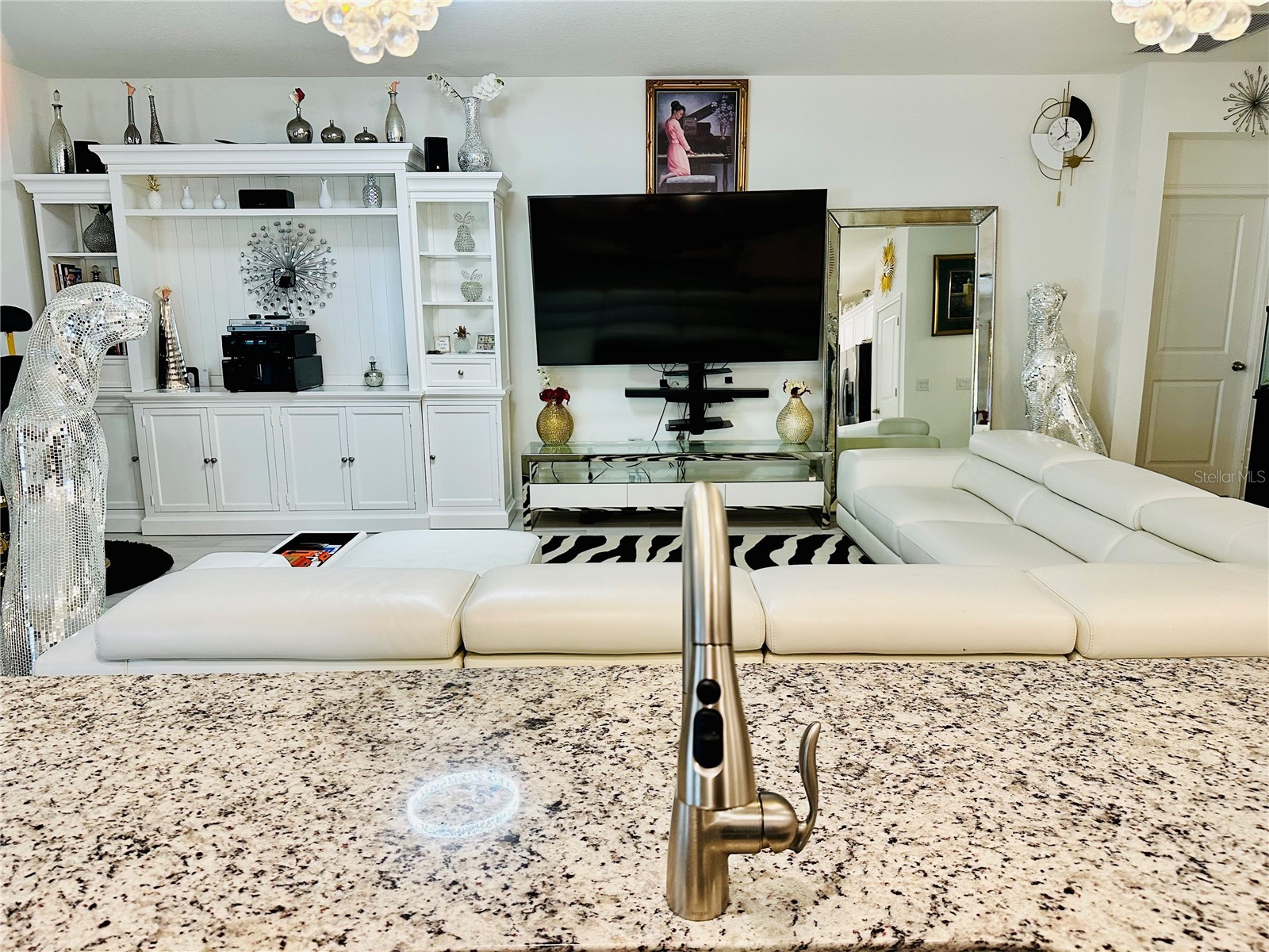 944 Old Windsor Way Spring Hill FL 34609 TB8508275 image5