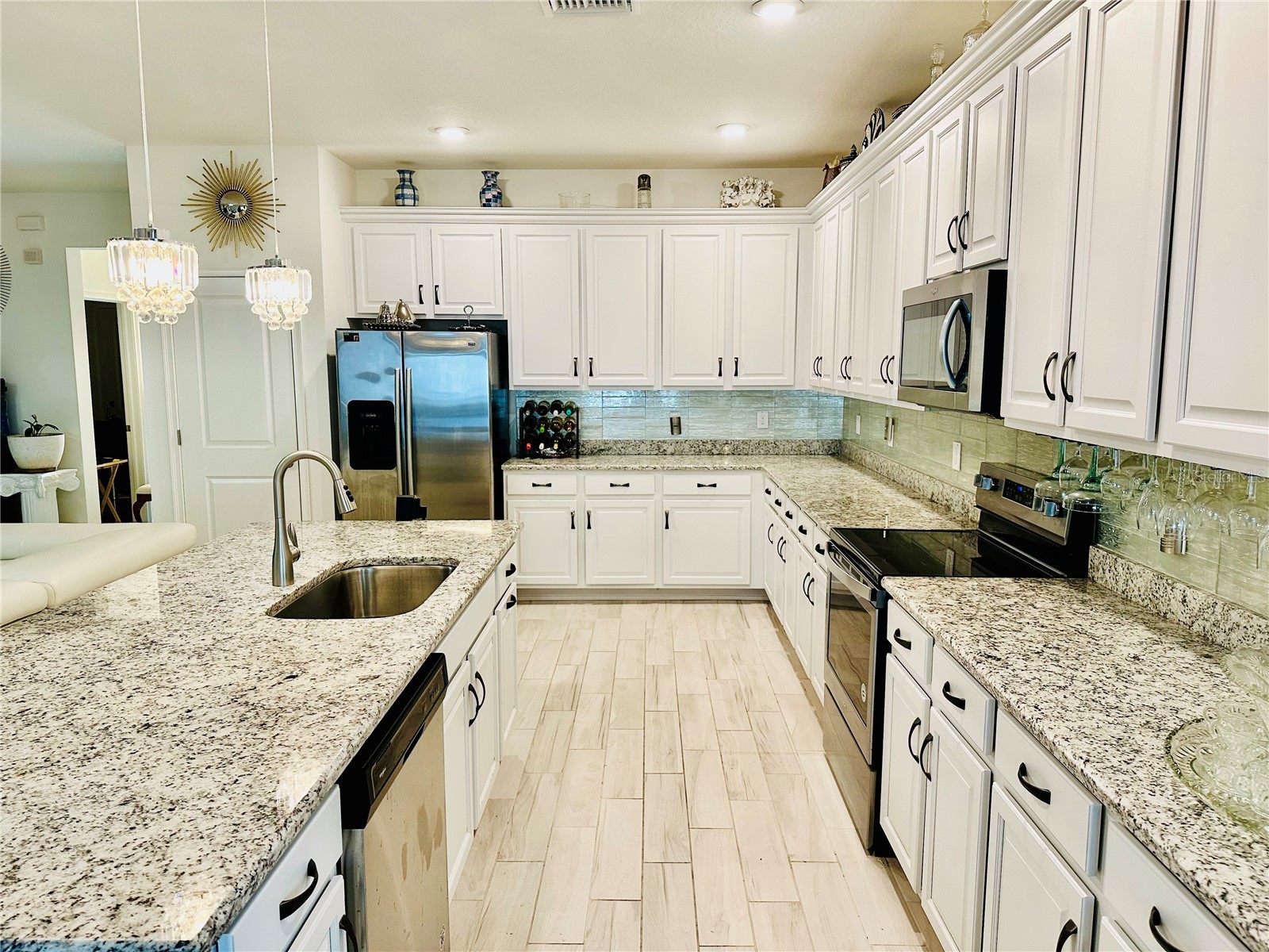 944 Old Windsor Way Spring Hill FL 34609 TB8508275 image8