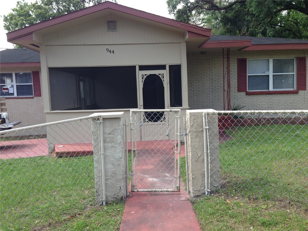 944 Ruby Street Lakeland FL 33815 L4942460 image1