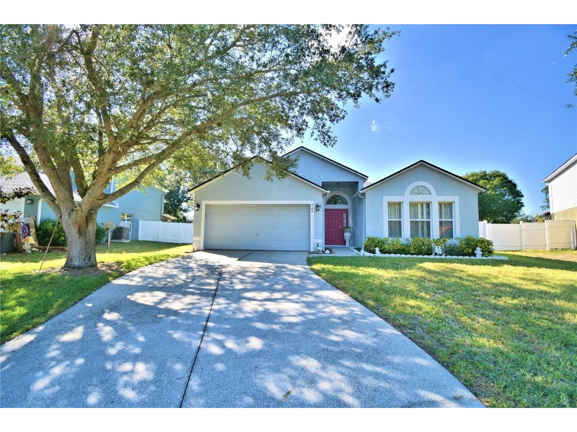 944 Vanderbilt Drive Eustis FL 32726 P4927847 image1