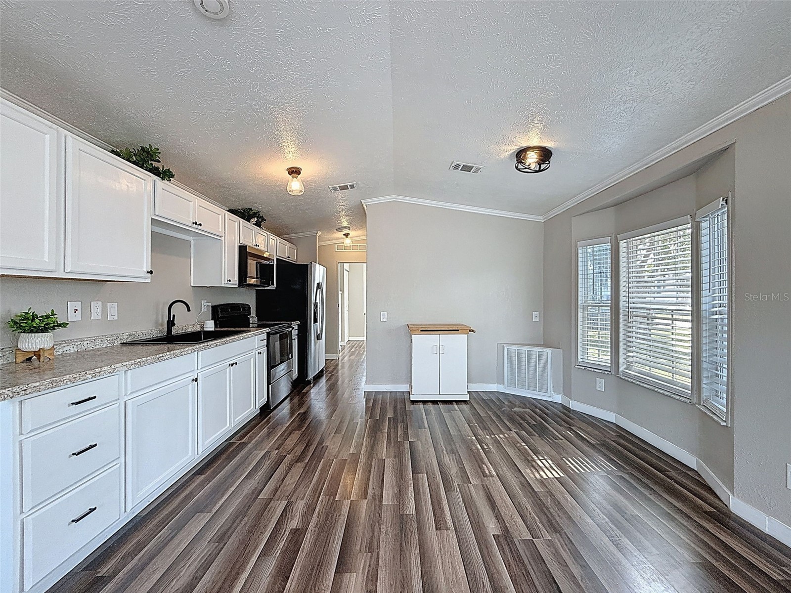 9440 Cougar Drive Weeki Wachee FL 34613 W7878960 image13