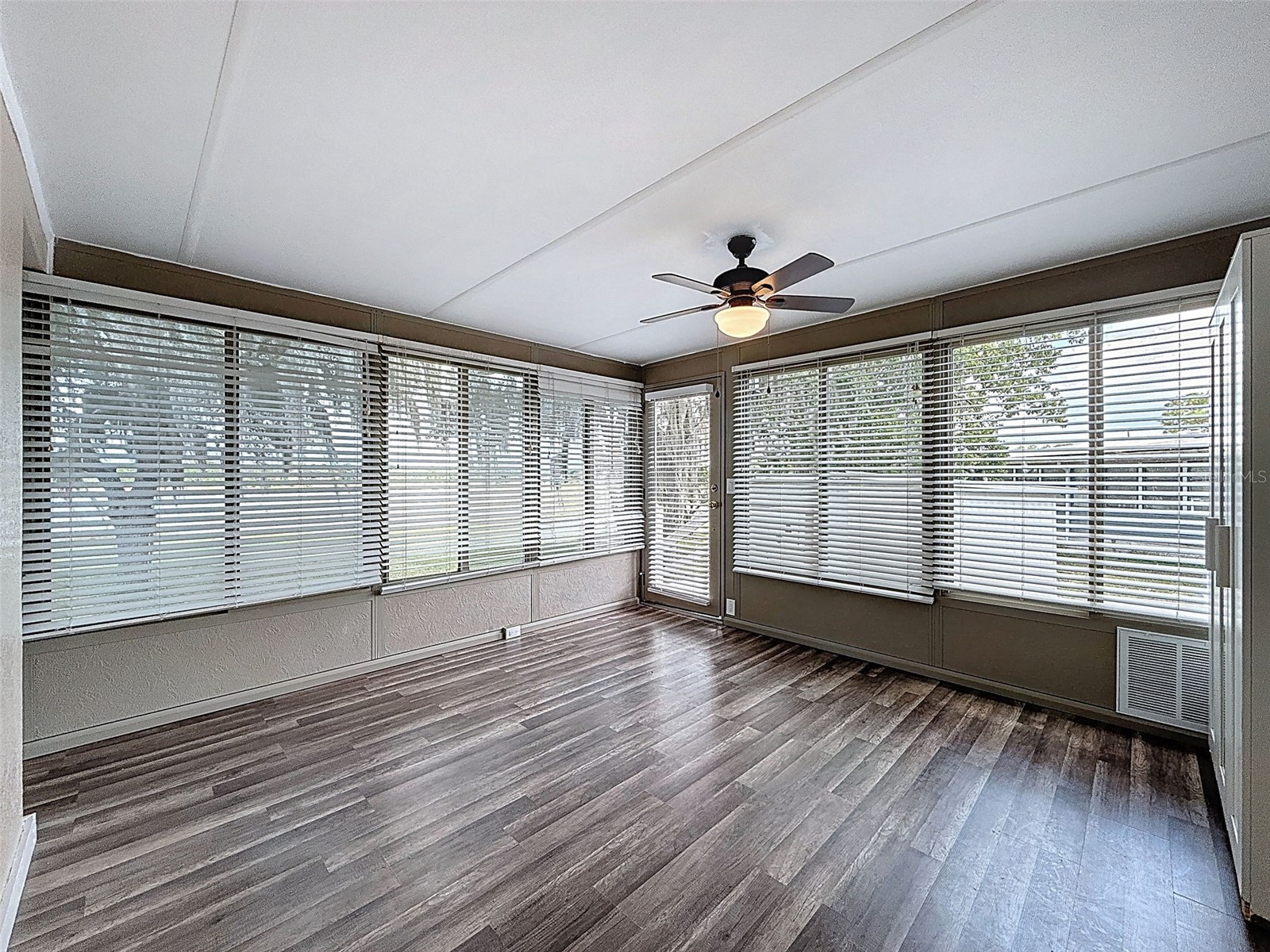 9440 Cougar Drive Weeki Wachee FL 34613 W7878960 image23