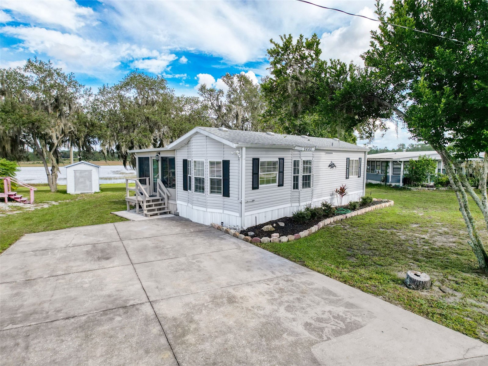 9440 Cougar Drive Weeki Wachee FL 34613 W7878960 image7