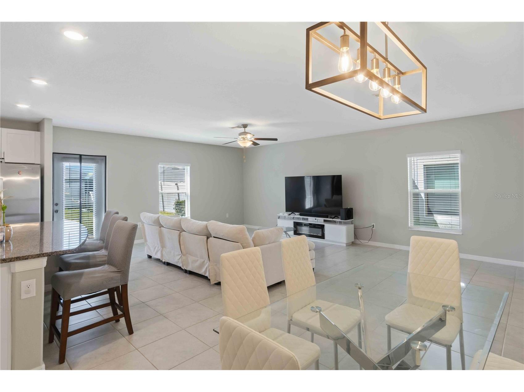9440 Lemon Drop Loop Sun City Center FL 33573 C7526466 image17