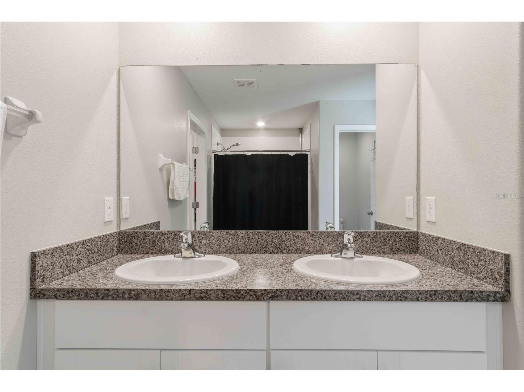 9440 Lemon Drop Loop Sun City Center FL 33573 C7526466 image37