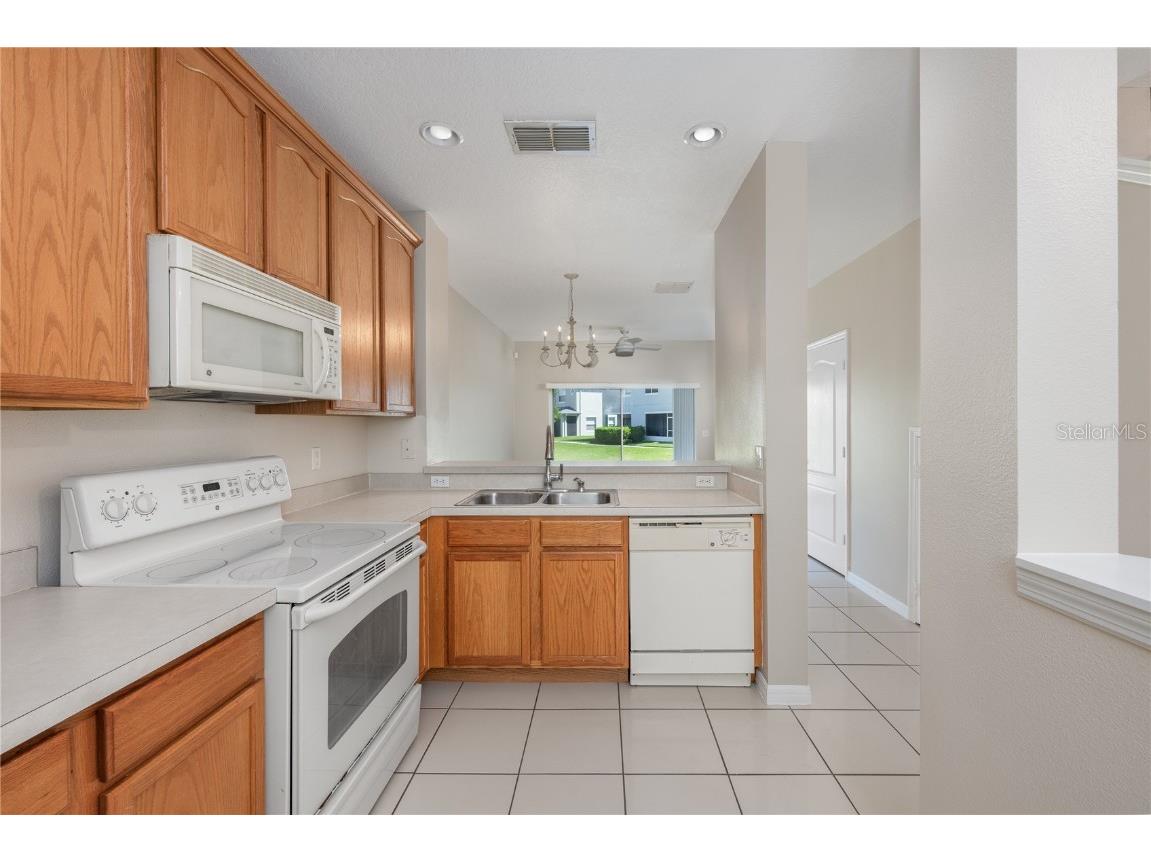 9441 Flowering Cottonwood Road #41 Orlando FL 32832 O6344202 image6