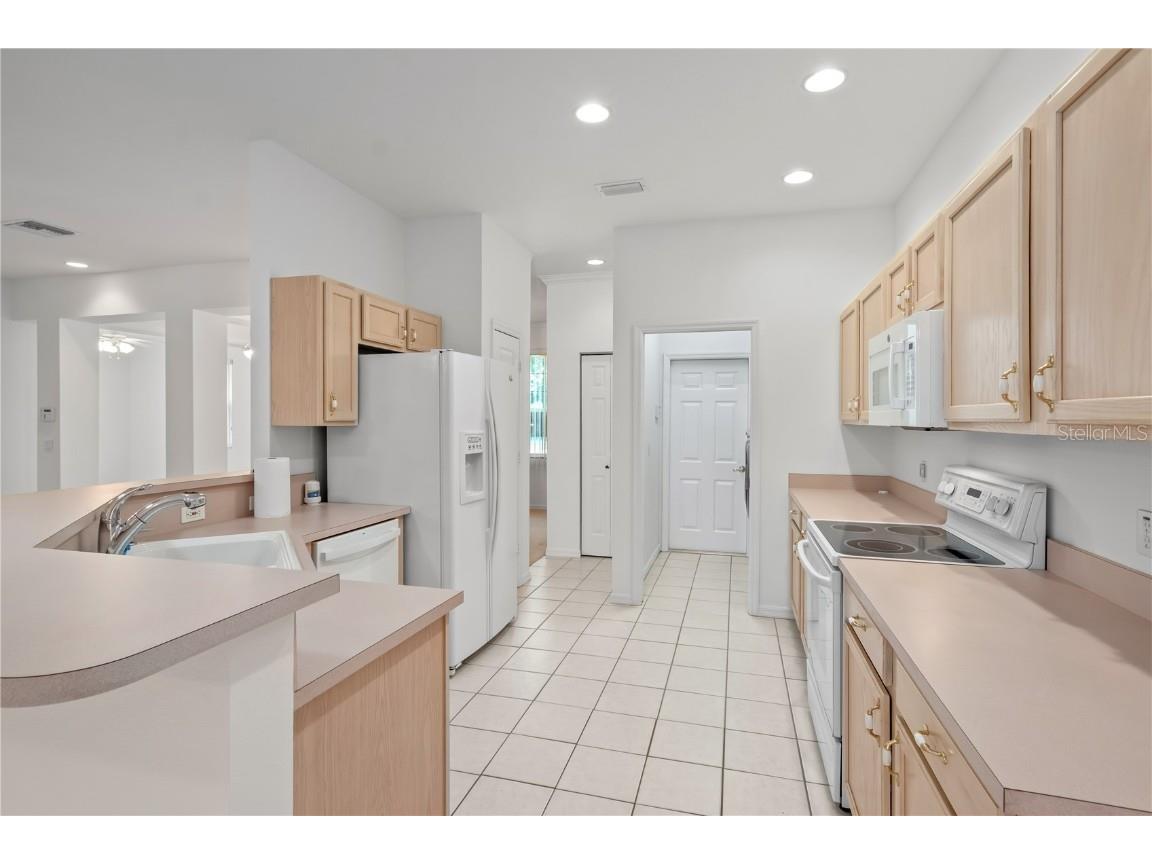 9441 SW 90th Street Ocala FL 34481 OM707858 image16