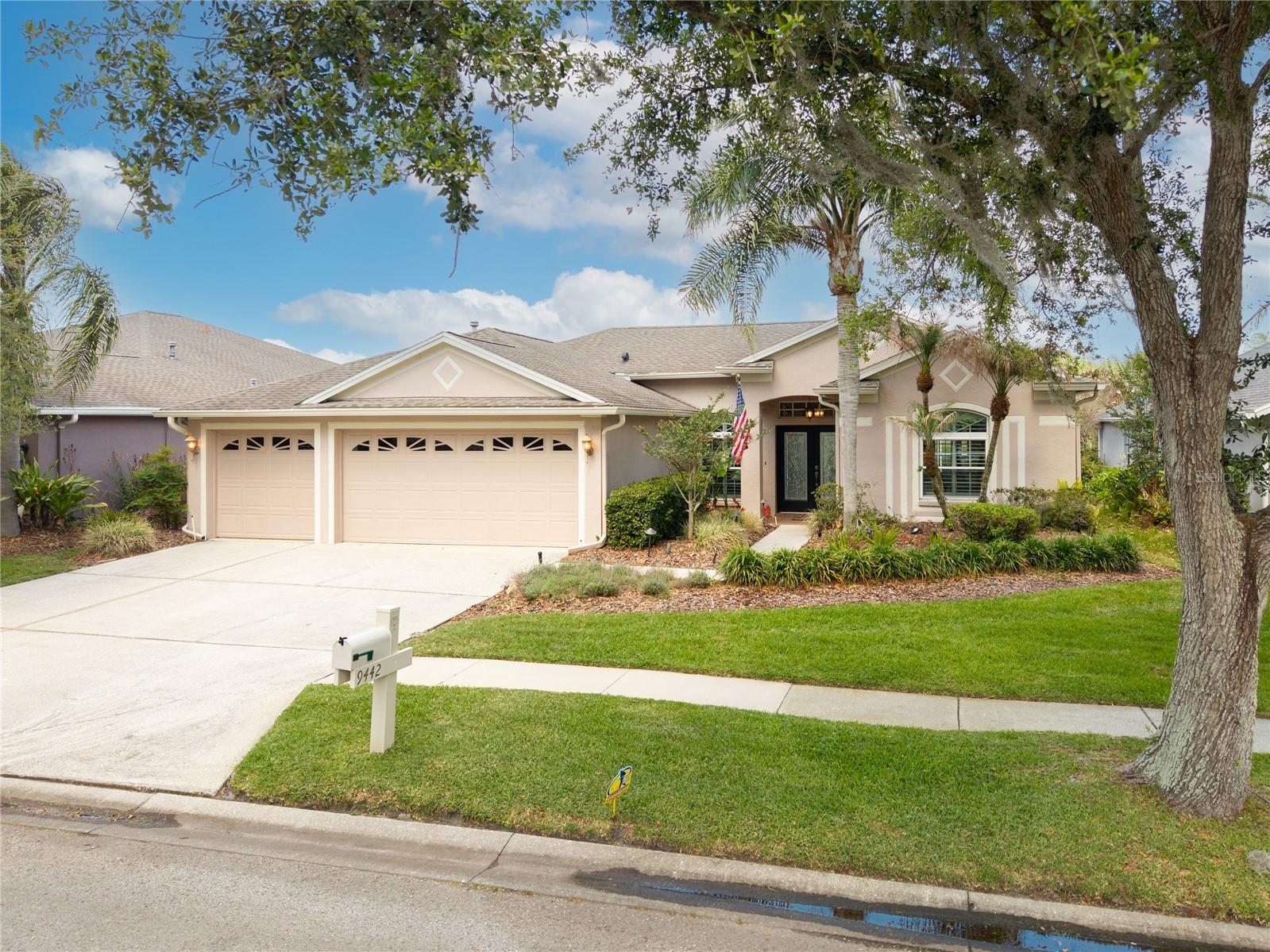 9442 Hunters Pond Drive Tampa FL 33647 TB8498825 image1