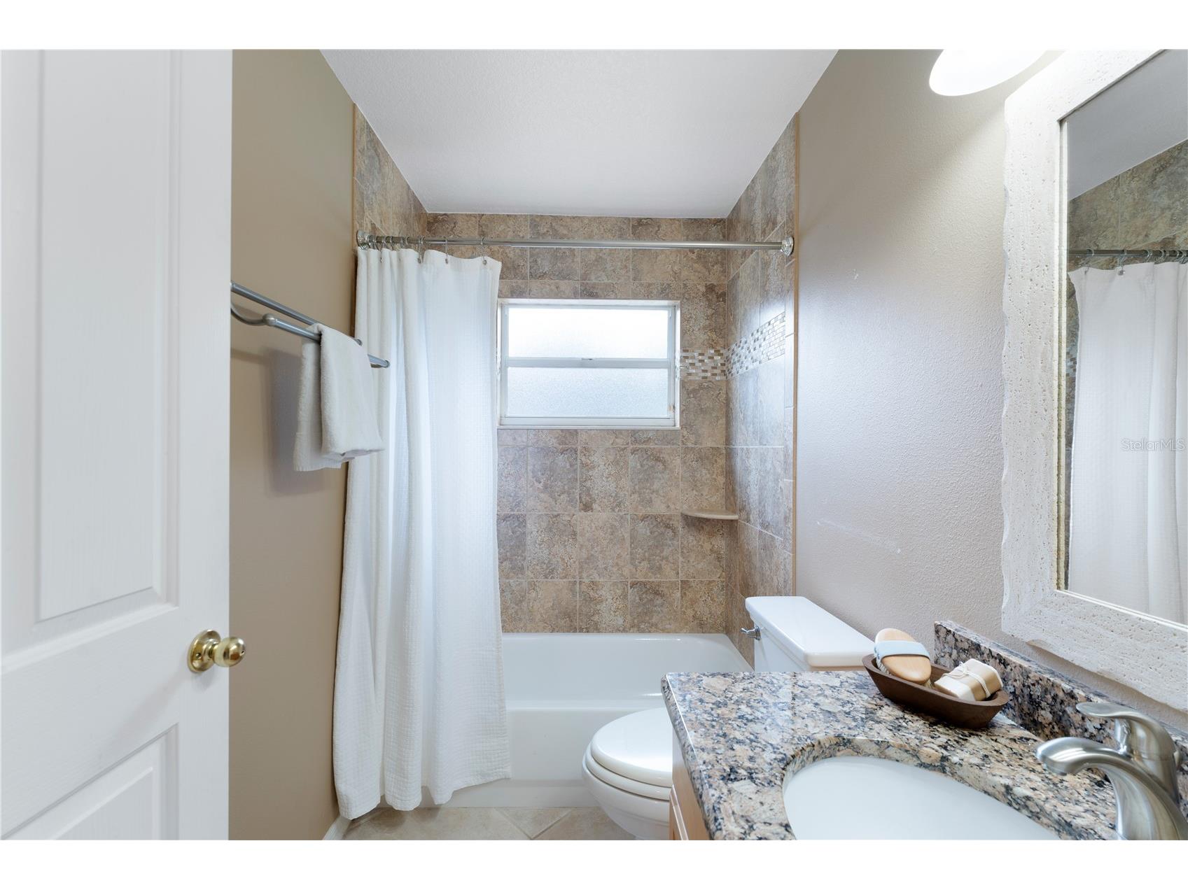 9442 Hunters Pond Drive Tampa FL 33647 TB8498825 image34