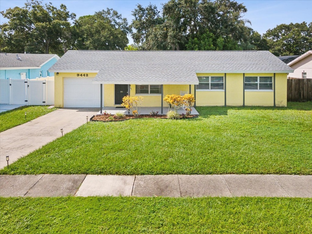 9442 Scott Drive Seminole FL 33777 U8255035 image1