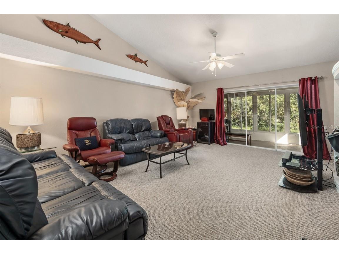 9443 Burnam Drive Weeki Wachee FL 34613 A4632307 image3