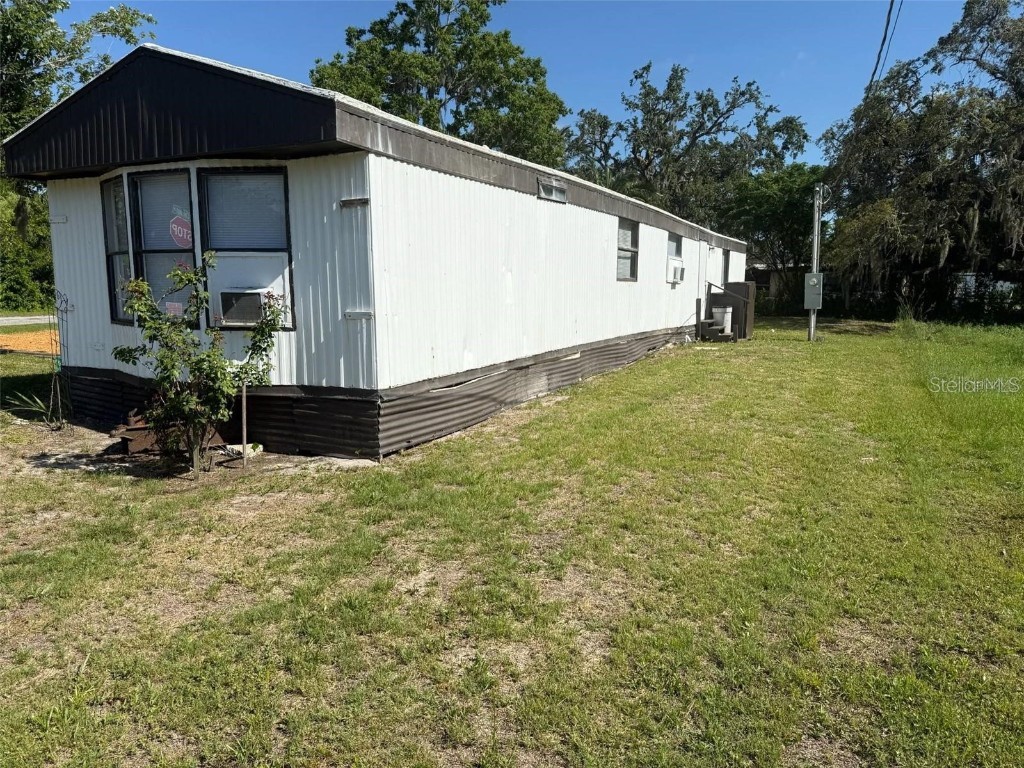 9444 Loras Street New Port Richey FL 34654 W7881773 image1