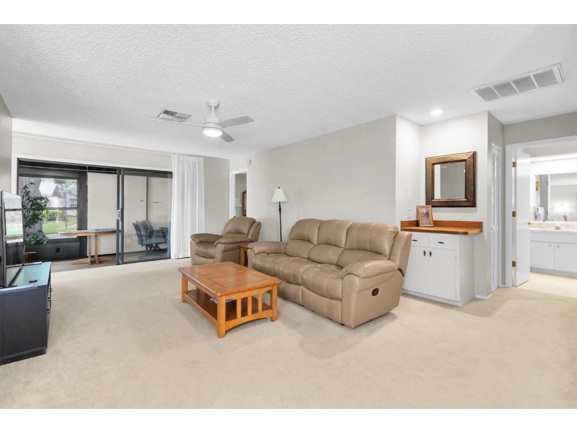 9444 Rockbridge Circle New Port Richey FL 34655 W7878391 image5