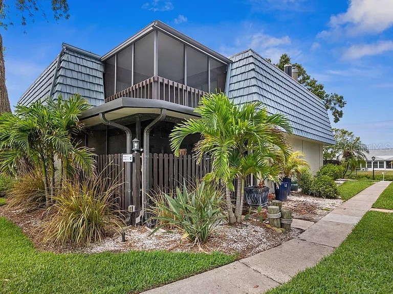 9444 Tradewinds Avenue Seminole FL 33776 TB8482703 image2