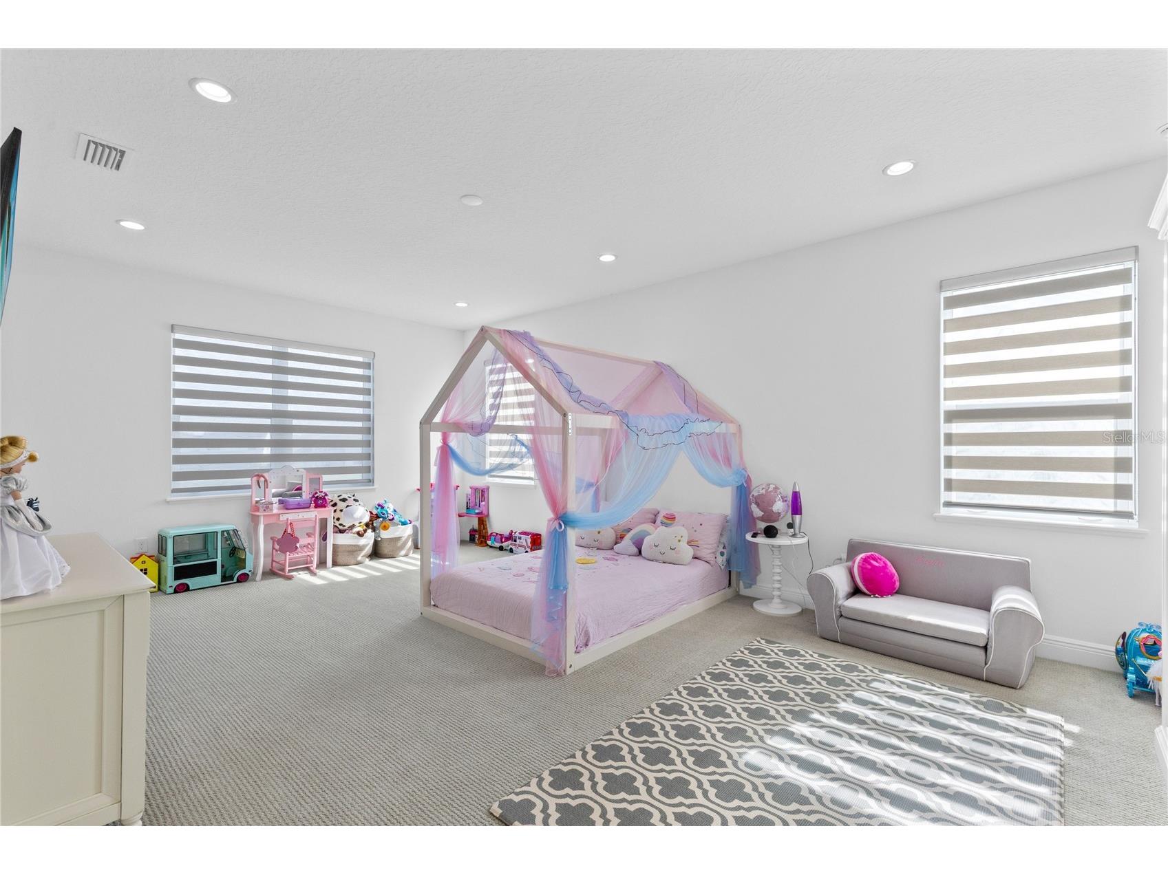 9445 Santorini Drive Orlando FL 32827 O6422676 image32