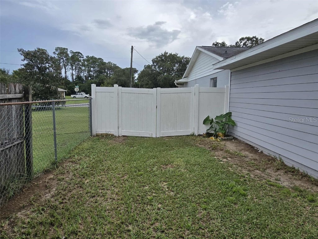 9445 SE 119th Lane Belleview FL 34420 G5102338 image6