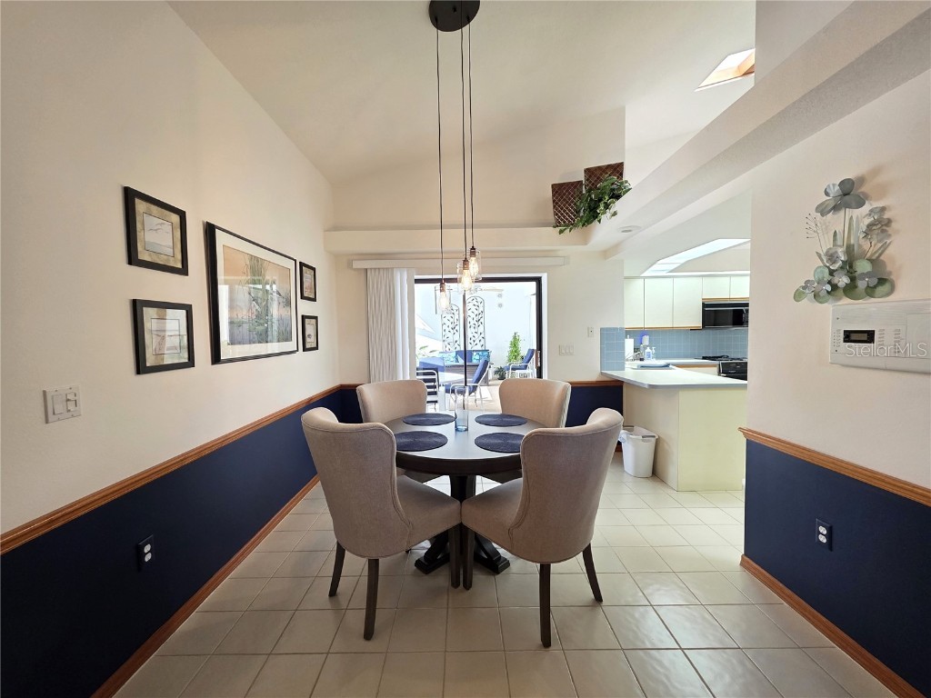 9446 Ashley Drive Weeki Wachee FL 34613 W7880129 image11