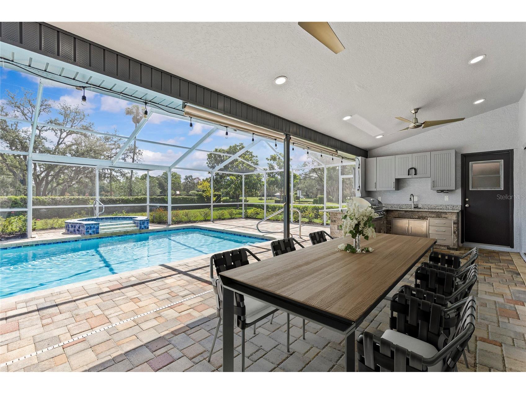 9447 Ashley Drive Weeki Wachee FL 34613 TB8523693 image3