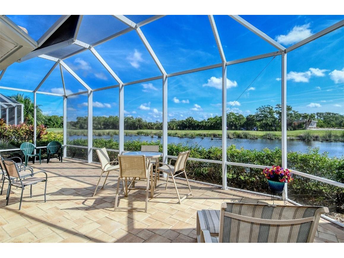 9447 Forest Hills Circle Sarasota FL 34238 A4566626 image1