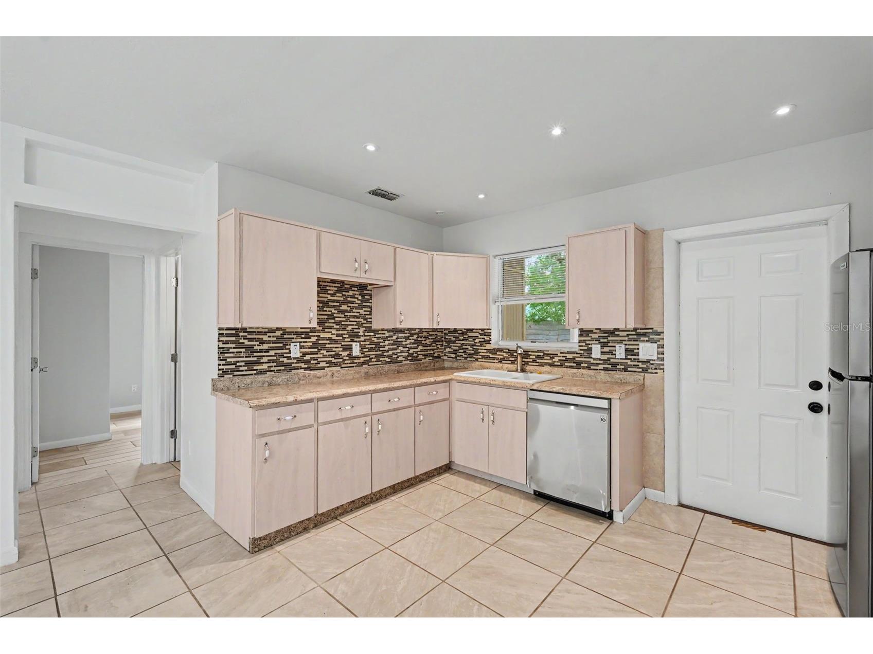 9447 N Milam Way Citrus Springs FL 34434 TB8530602 image29