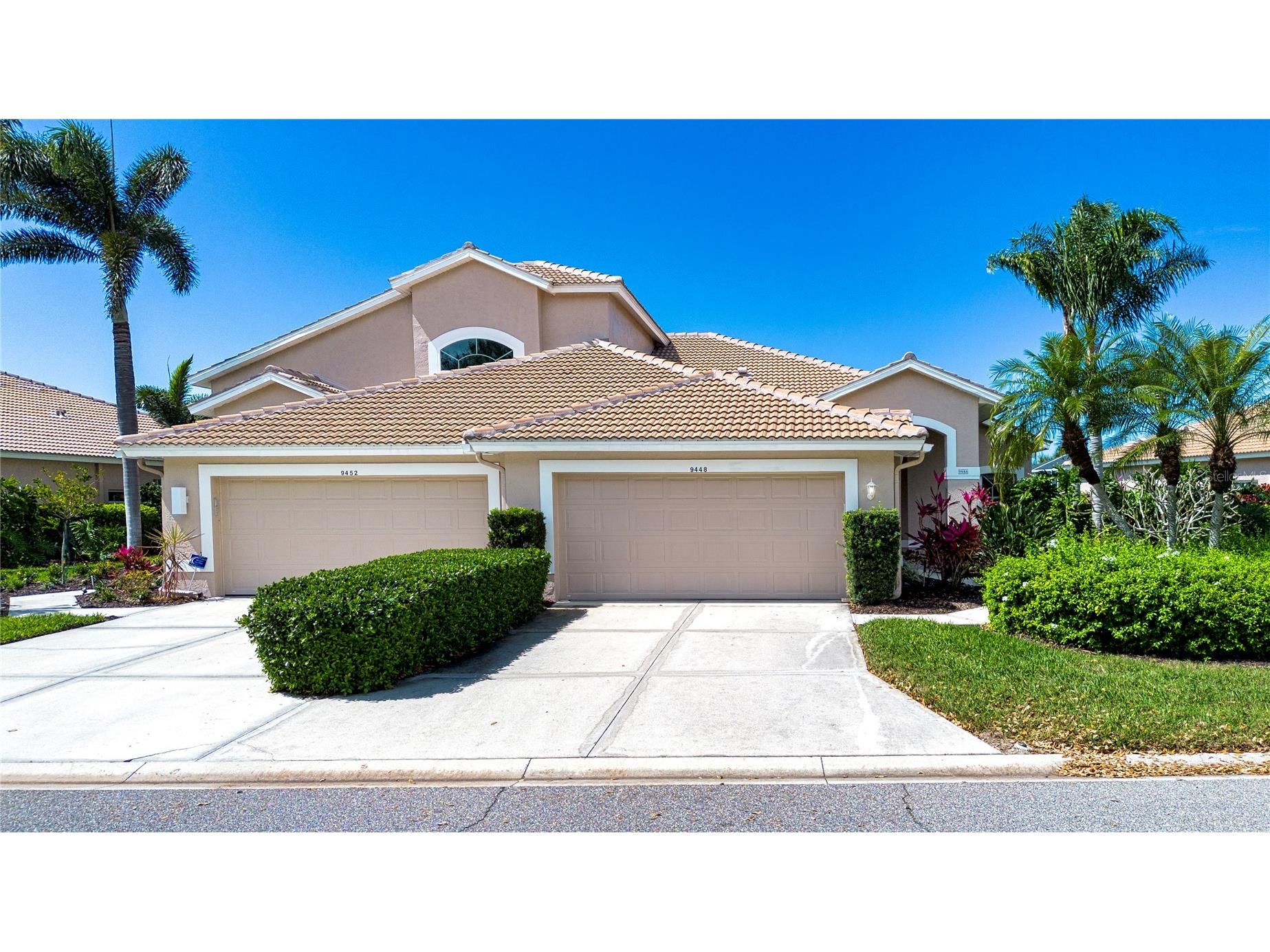 9448 Forest Hills Circle Sarasota FL 34238 TB8484374 image1