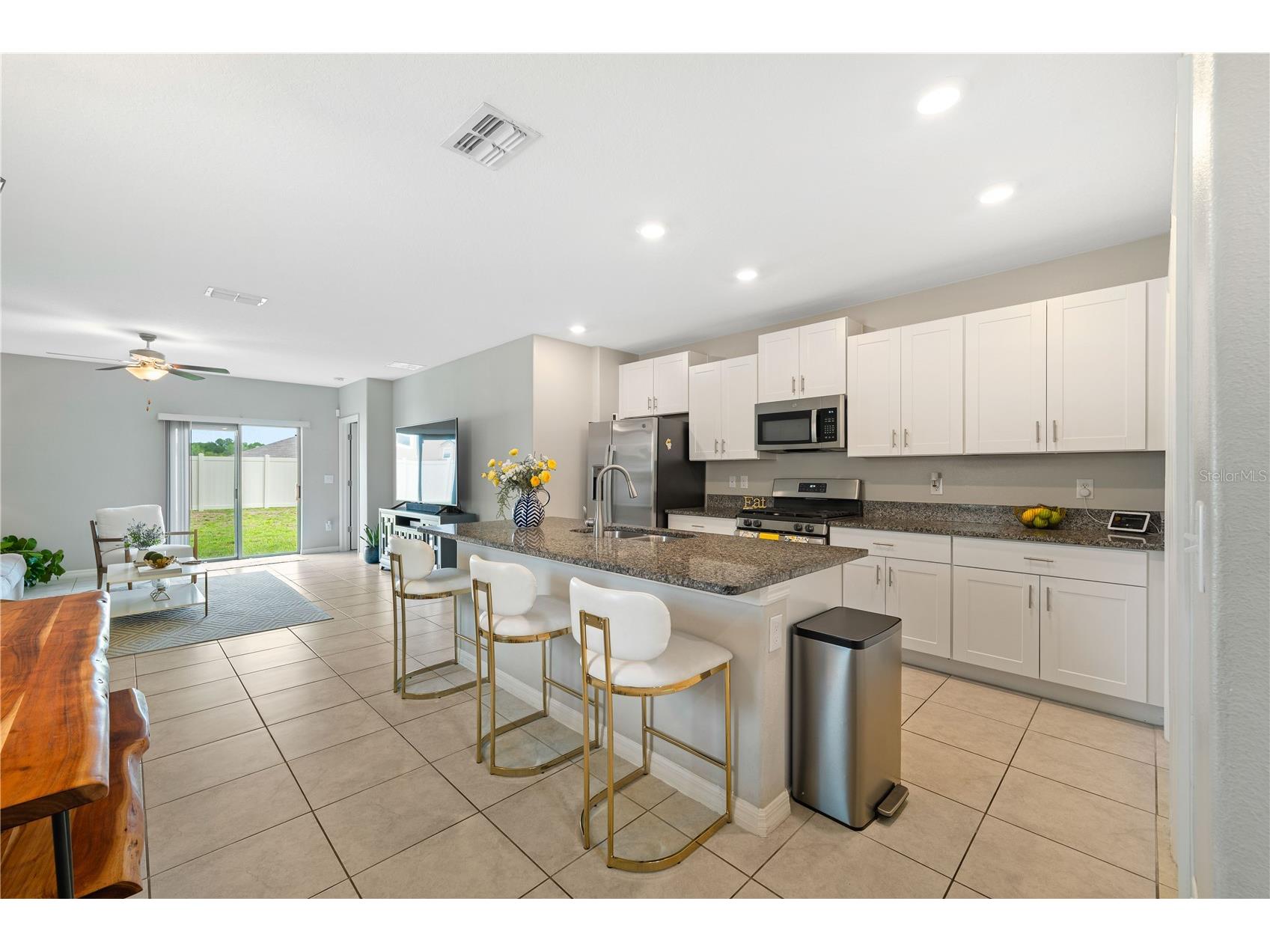 9448 Lemon Drop Loop Ruskin FL 33573 TB8460428 image4