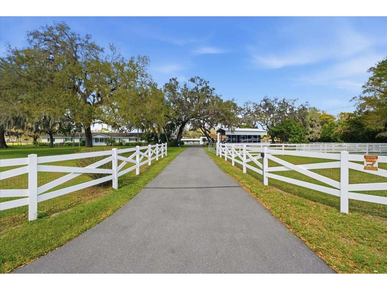 9449 Roberts Road Odessa FL 33556 TB8486319 image4