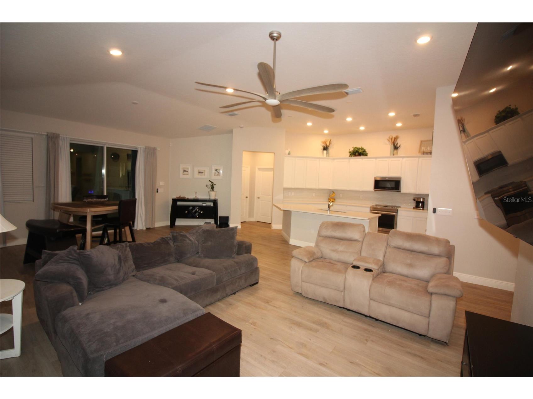 9449 Sanders Park Place Seffner FL 33584 O6404860 image8